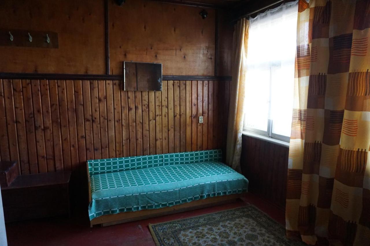 Pilskalnu Hostelis Kuldīga Exteriér fotografie